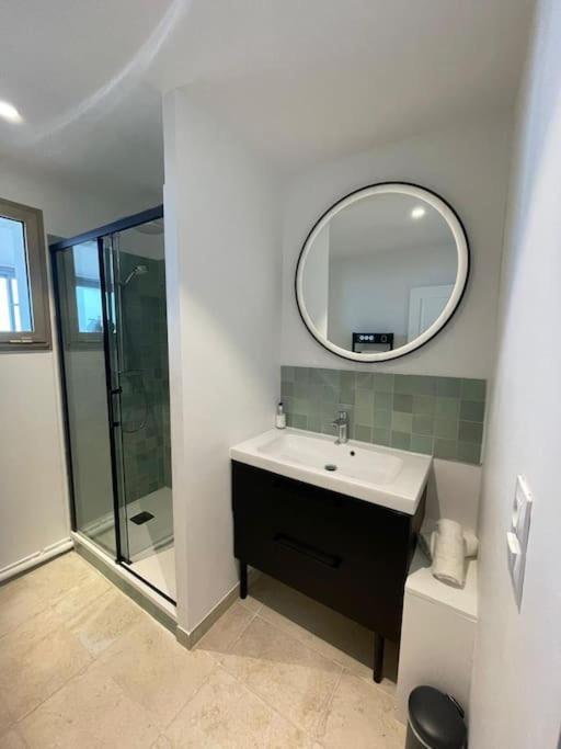 Penthouse / 2 Bedrooms In City Center Of Angers Kültér fotó