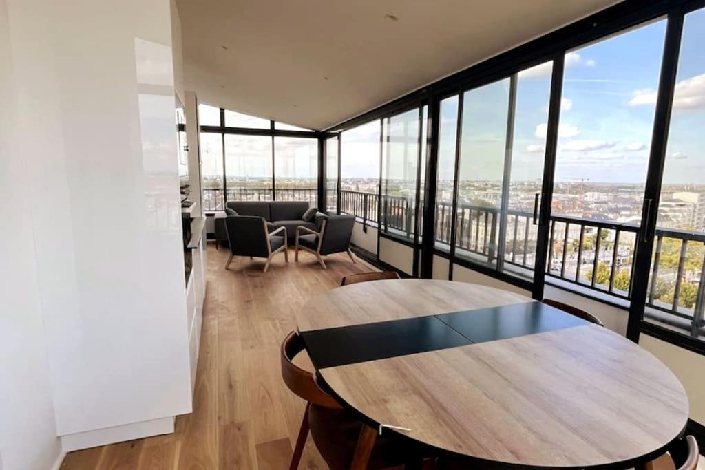 Penthouse / 2 Bedrooms In City Center Of Angers Kültér fotó